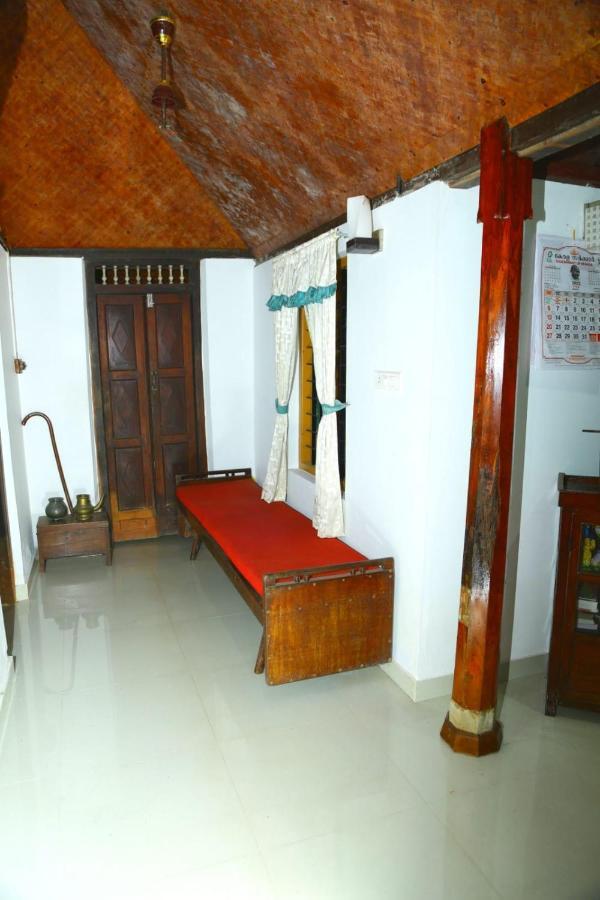 Valentine'S Rice Bowl Home Stay Alappuzha Exteriör bild