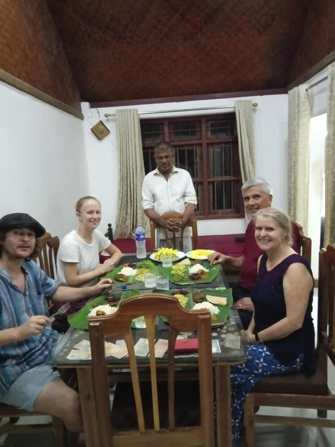 Valentine'S Rice Bowl Home Stay Alappuzha Exteriör bild